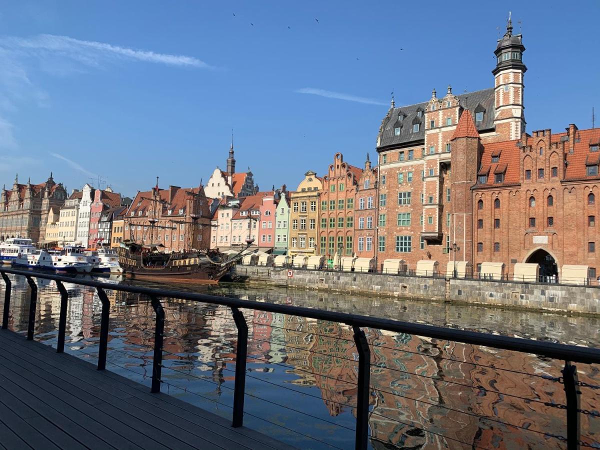 Baltic Riviera Apartments - Luxurious Apartment With Patio And River View Gdansk Exterior photo